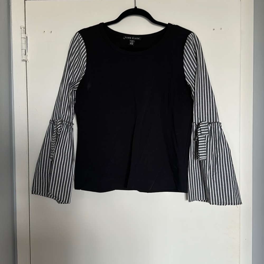 Funky sleeve top